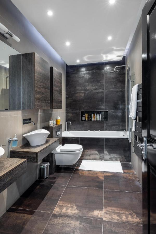 Вилла Dream House London With Gym, Cinema And Housekeeper Илинг Экстерьер фото