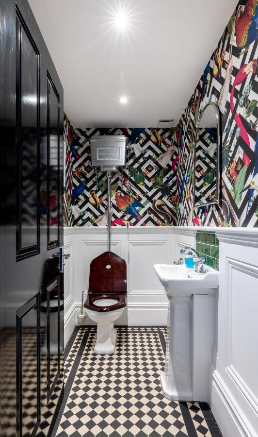 Вилла Dream House London With Gym, Cinema And Housekeeper Илинг Экстерьер фото