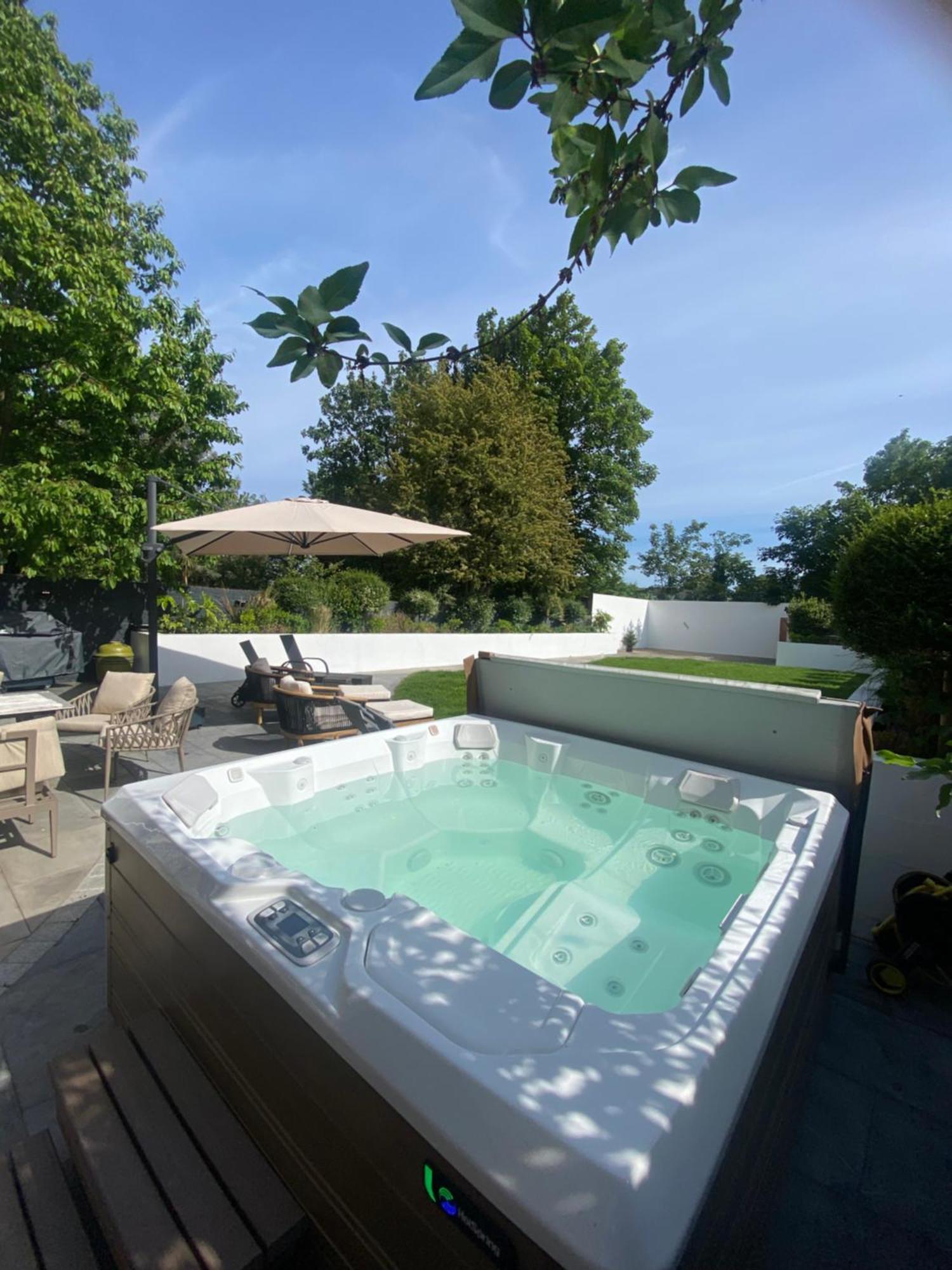 Вилла Dream House London With Gym, Cinema And Housekeeper Илинг Экстерьер фото