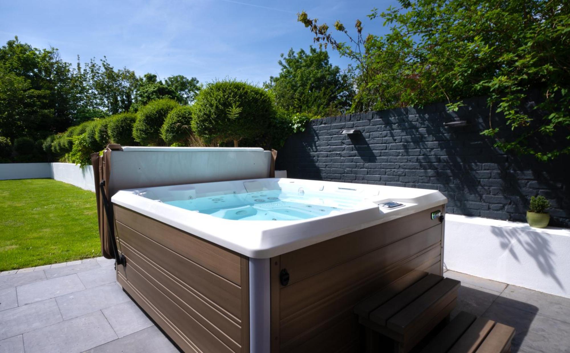 Вилла Dream House London With Gym, Cinema And Housekeeper Илинг Экстерьер фото